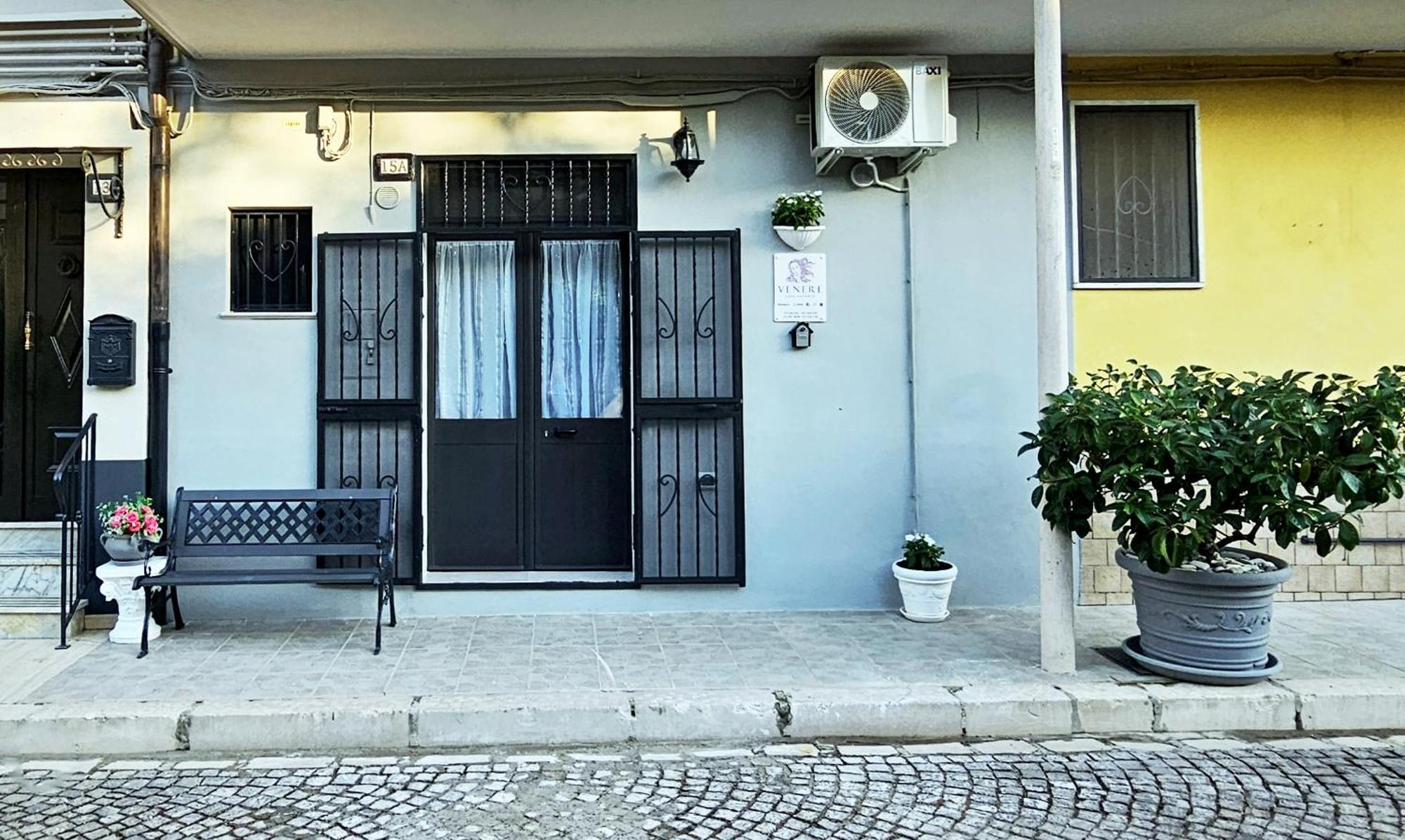 Casa Vacanze Vener - Venosa Esterno foto
